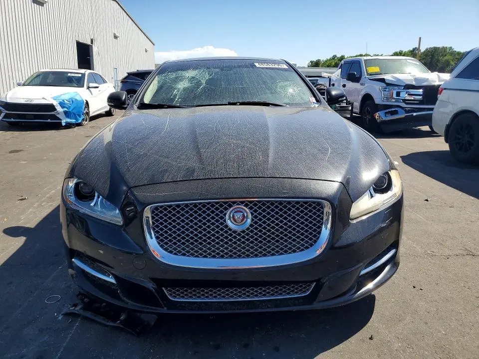 2015 JAGUAR XJL PORTFOLIO  
