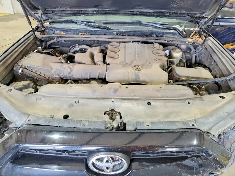 2018 TOYOTA 4RUNNER SR5  