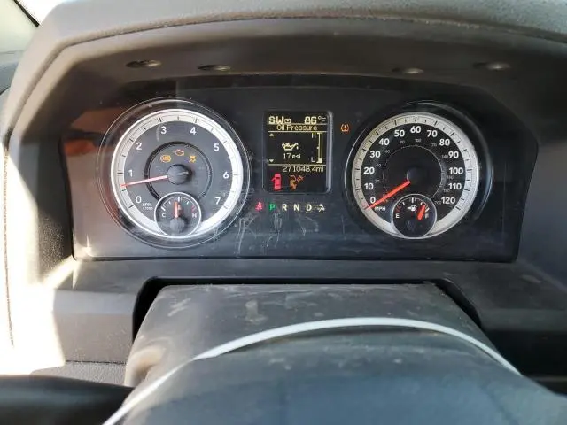 2015 RAM 1500 SLT  