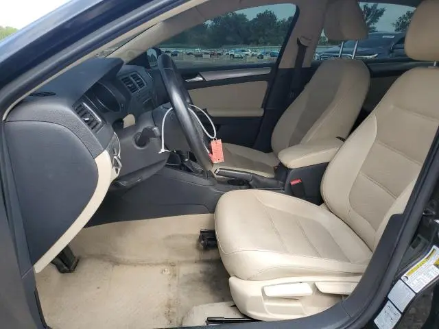 2015 VOLKSWAGEN JETTA SE  