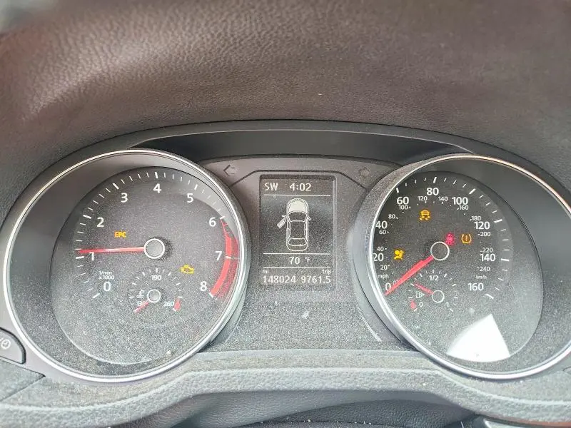 2017 VOLKSWAGEN PASSAT SE  