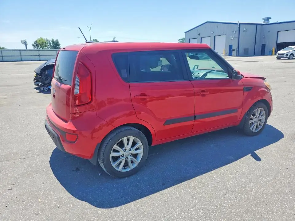 2012 KIA SOUL +  