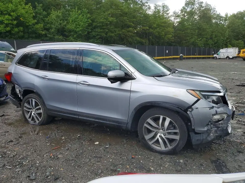 2016 HONDA PILOT TOURING  