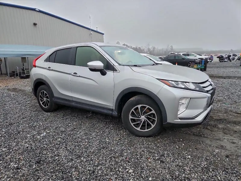 2020 MITSUBISHI ECLIPSE CROSS ES  