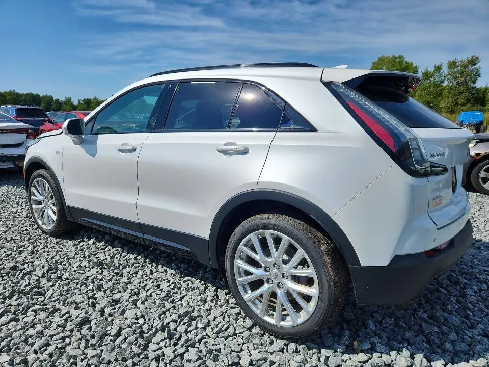 2019 CADILLAC XT4 SPORT  