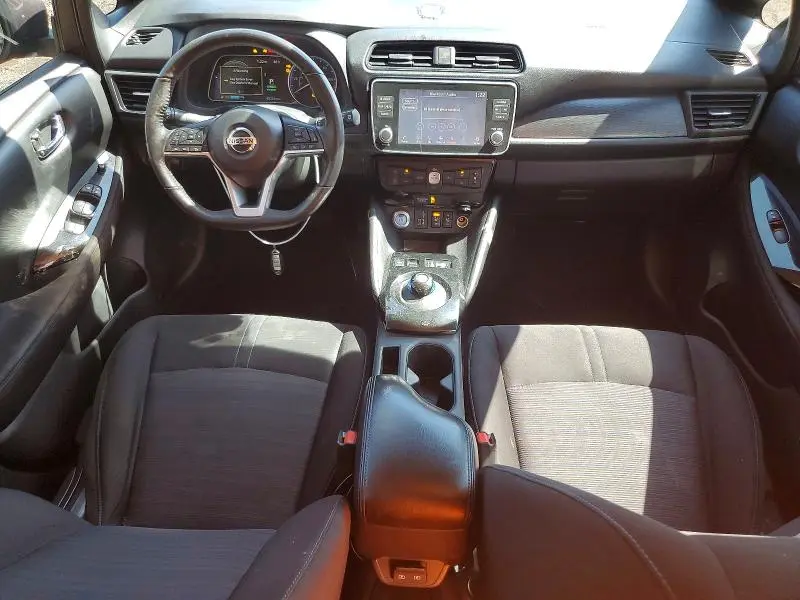2021 NISSAN LEAF SV PLUS  
