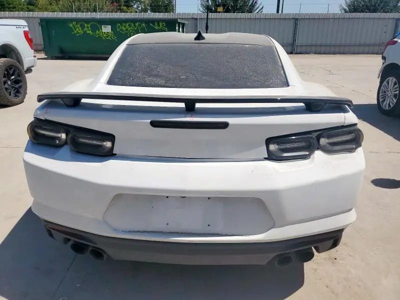2022 CHEVROLET CAMARO LT1  