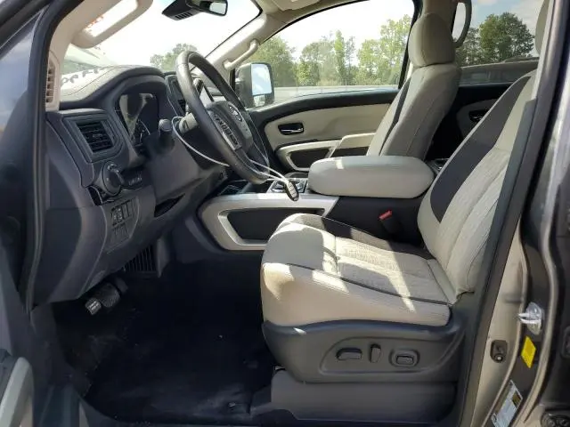 2023 NISSAN TITAN SV  