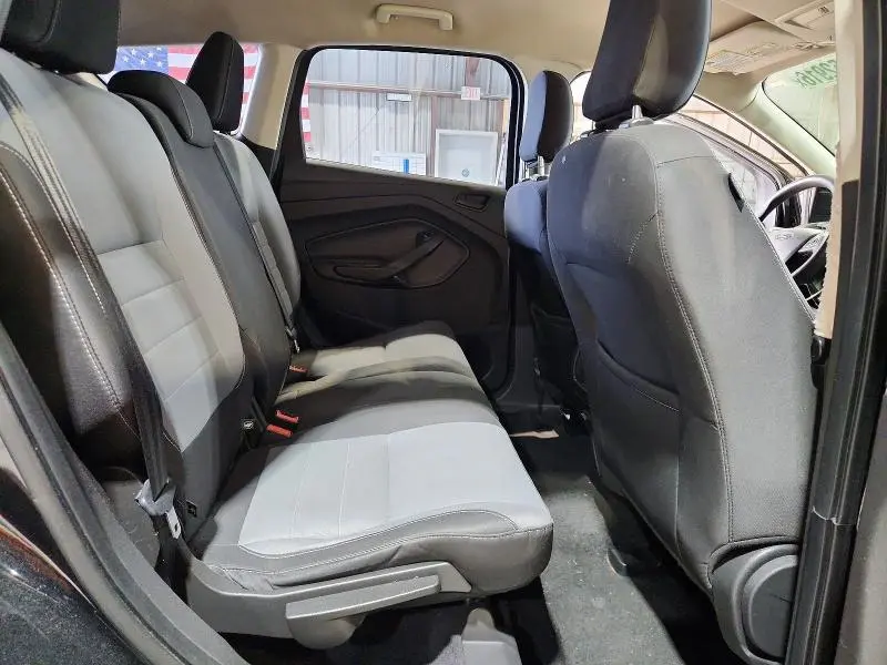 2018 FORD ESCAPE S  