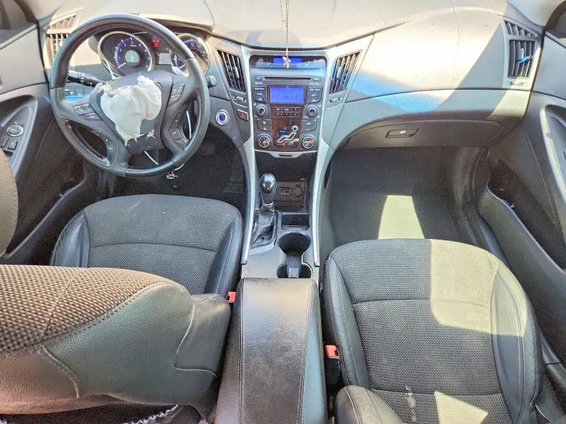 2012 HYUNDAI SONATA SE  