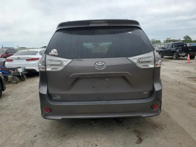 2011 TOYOTA SIENNA SPORT  