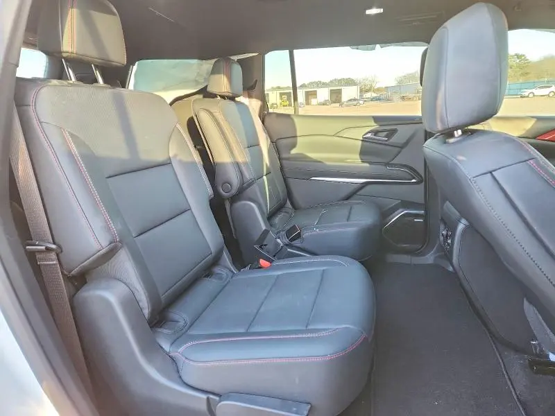 2024 CHEVROLET TRAVERSE LT Z71  