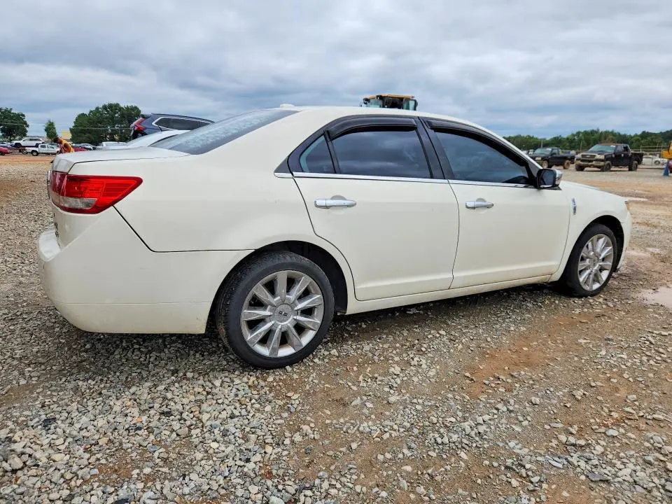 2012 LINCOLN MKZ   