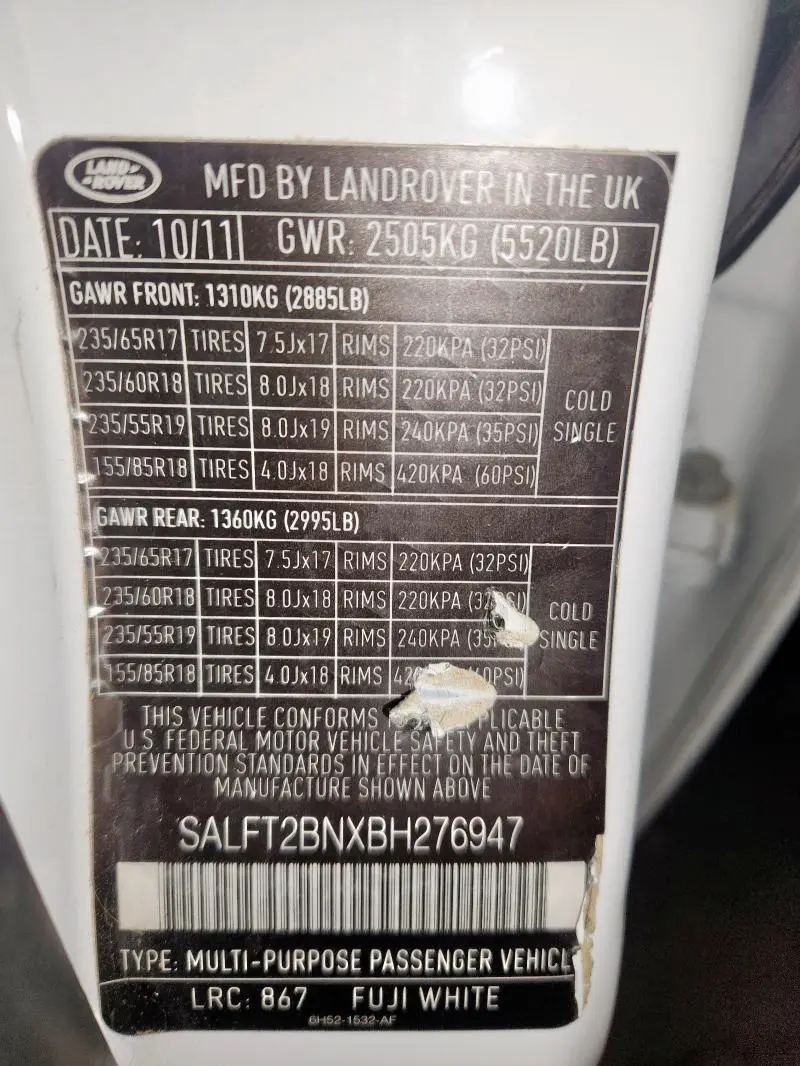 2011 LAND ROVER LR2 HSE LUXURY  