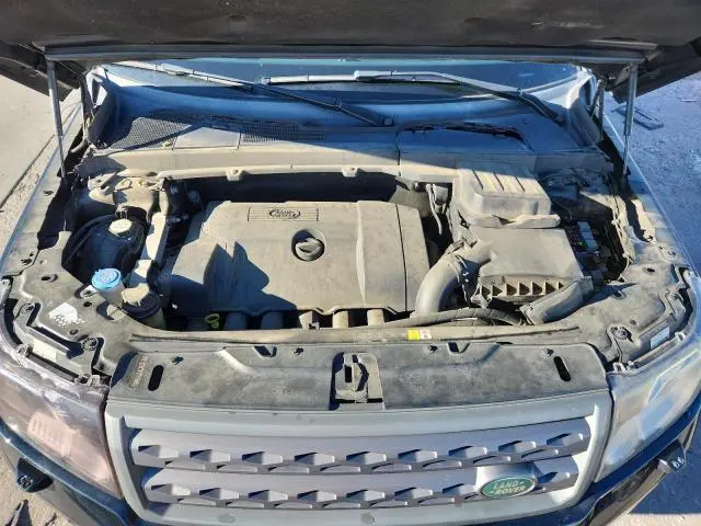 2011 LAND ROVER LR2 HSE LUXURY  