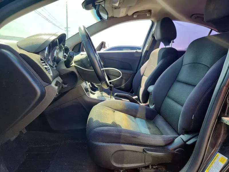 2013 CHEVROLET CRUZE LT  