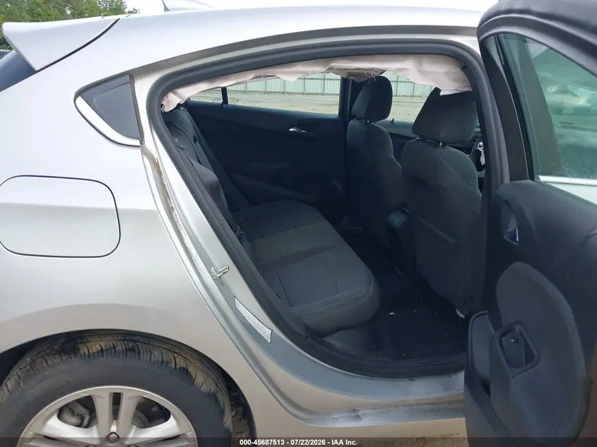 2018 CHEVROLET CRUZE LT AUTO