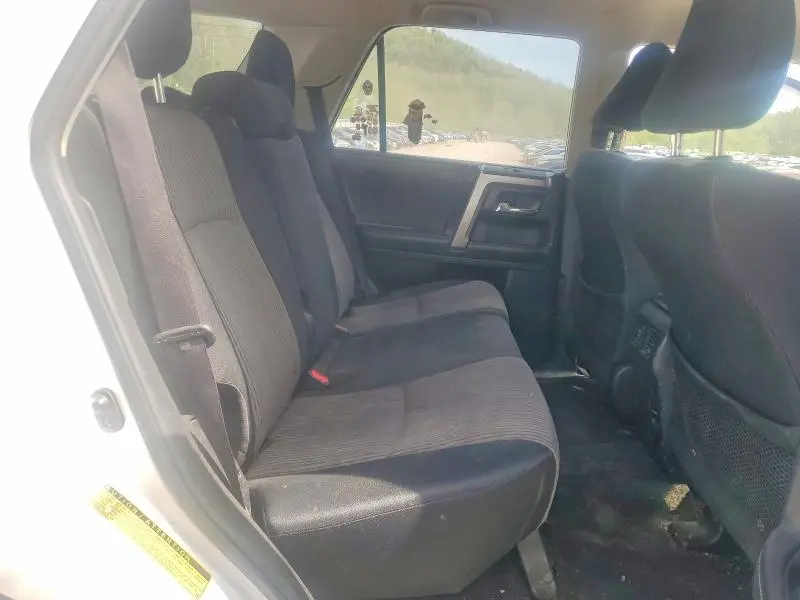 2018 TOYOTA 4RUNNER SR5  