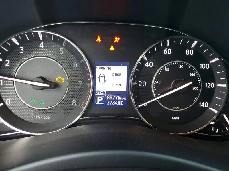 2017 NISSAN ARMADA SV  