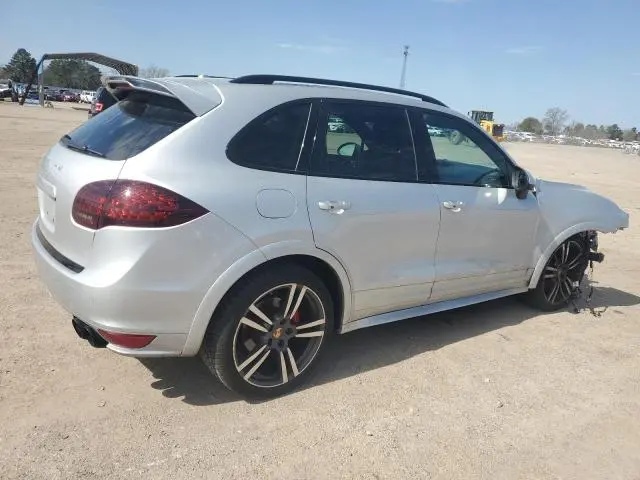 2014 PORSCHE CAYENNE GTS  