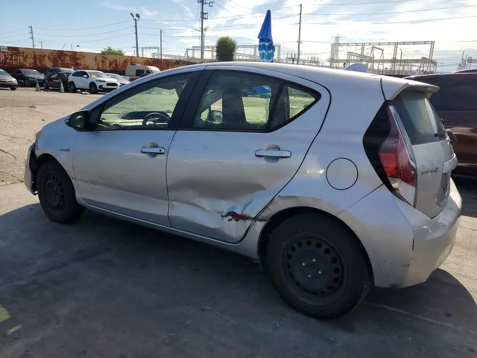 2015 TOYOTA PRIUS C ONE  