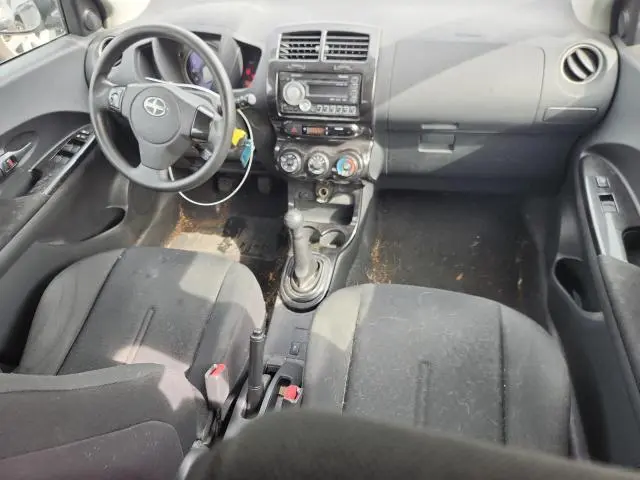 2010 TOYOTA SCION XD   
