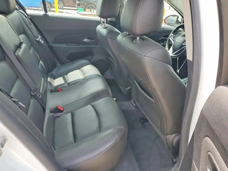 2013 CHEVROLET CRUZE LT  