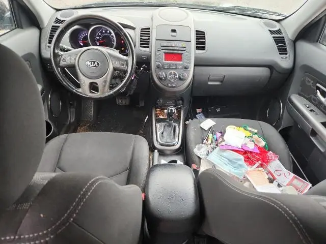 2013 KIA SOUL +  