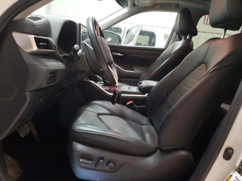 2023 TOYOTA HIGHLANDER   