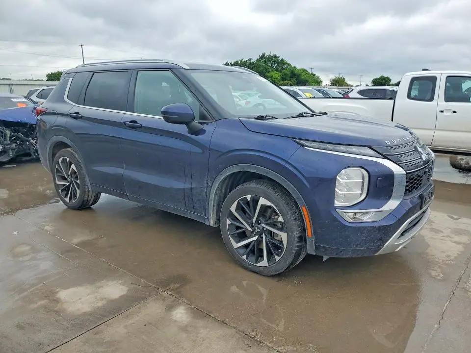 2022 MITSUBISHI OUTLANDER SEL  