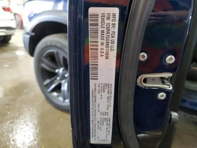 2022 RAM 1500 CLASSIC SLT  