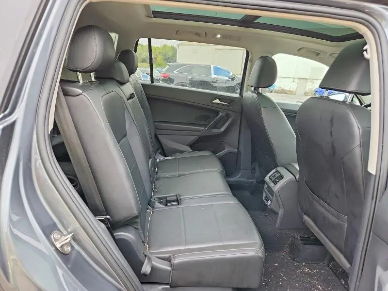 2020 VOLKSWAGEN TIGUAN SE  