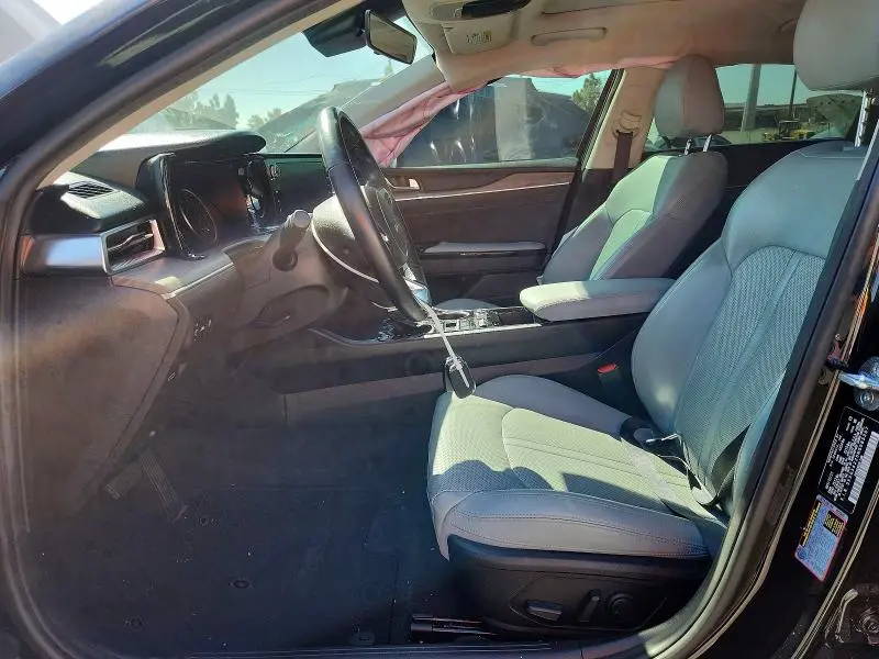 2022 KIA K5 EX  