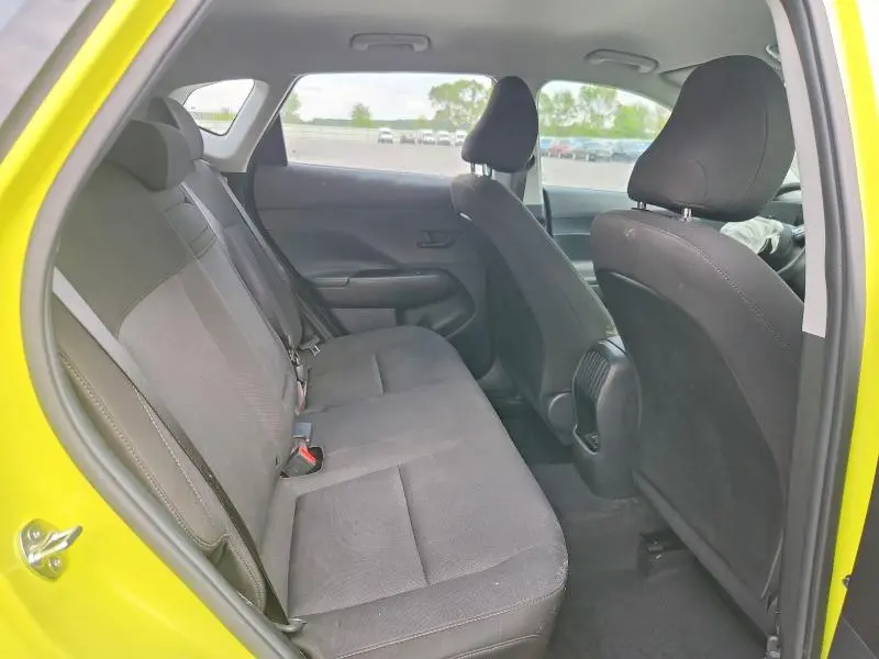 2025 HYUNDAI KONA SE  