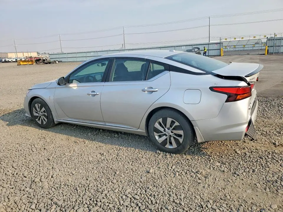 2020 NISSAN ALTIMA S  