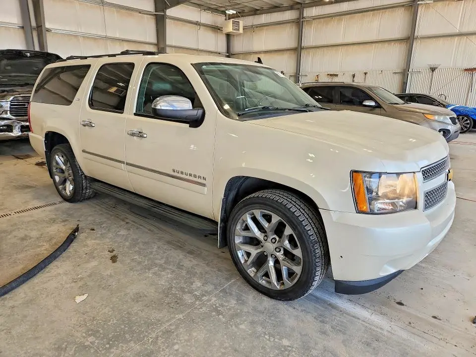 2013 CHEVROLET SUBURBAN K1500 LTZ  