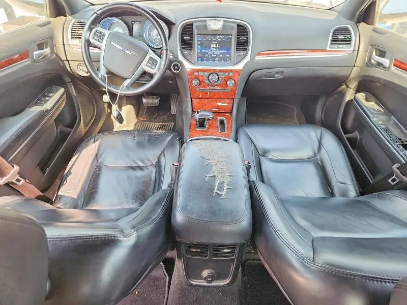2013 CHRYSLER 300   