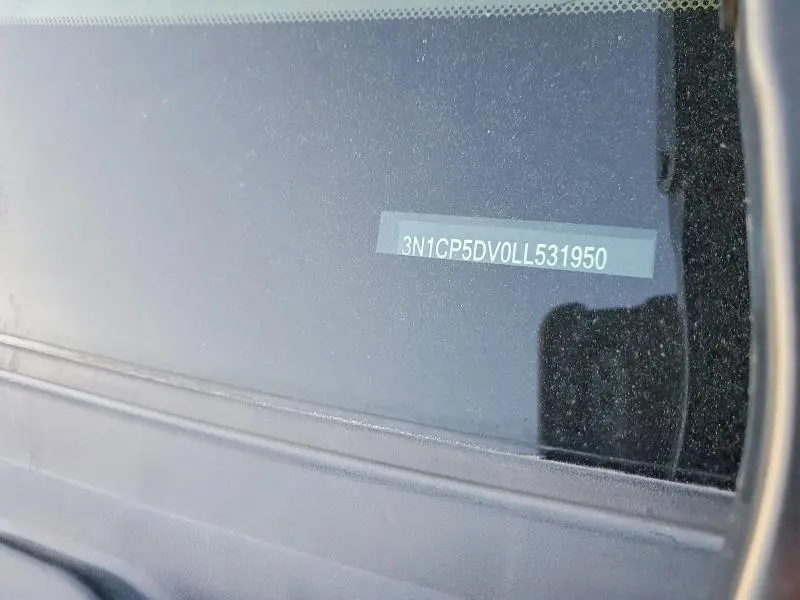 2020 NISSAN KICKS SR  