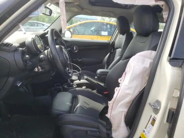 2019 MINI COOPER S