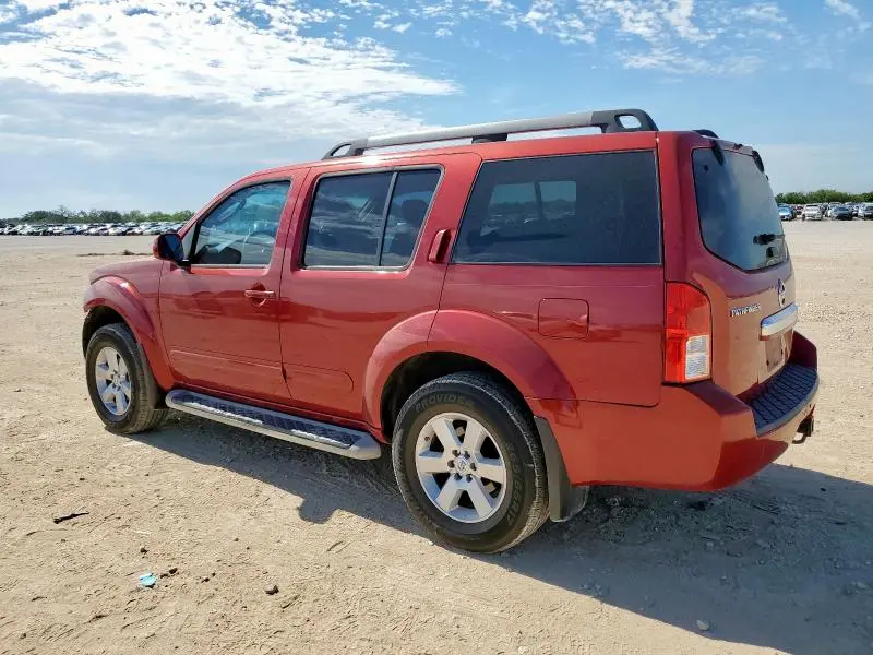 2011 NISSAN PATHFINDER S  