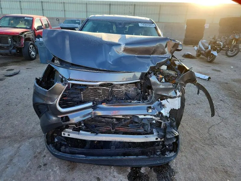 2021 TOYOTA HIGHLANDER L  