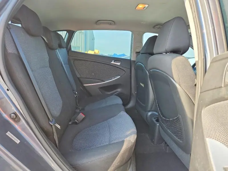 2013 HYUNDAI ACCENT GS  