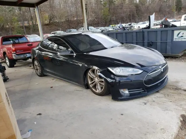 2015 TESLA MODEL S 85D  