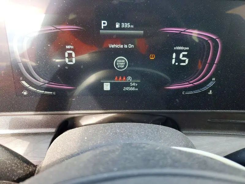 2024 KIA SPORTAGE X-LINE  