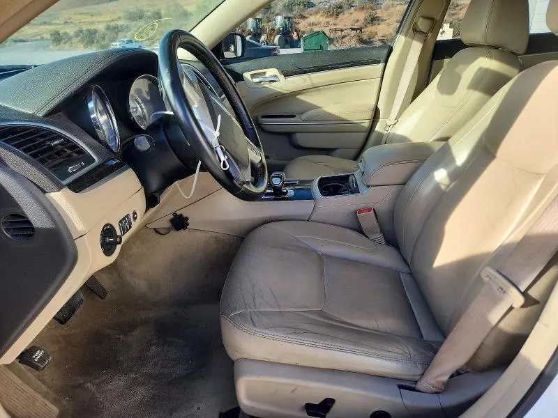 2013 CHRYSLER 300   