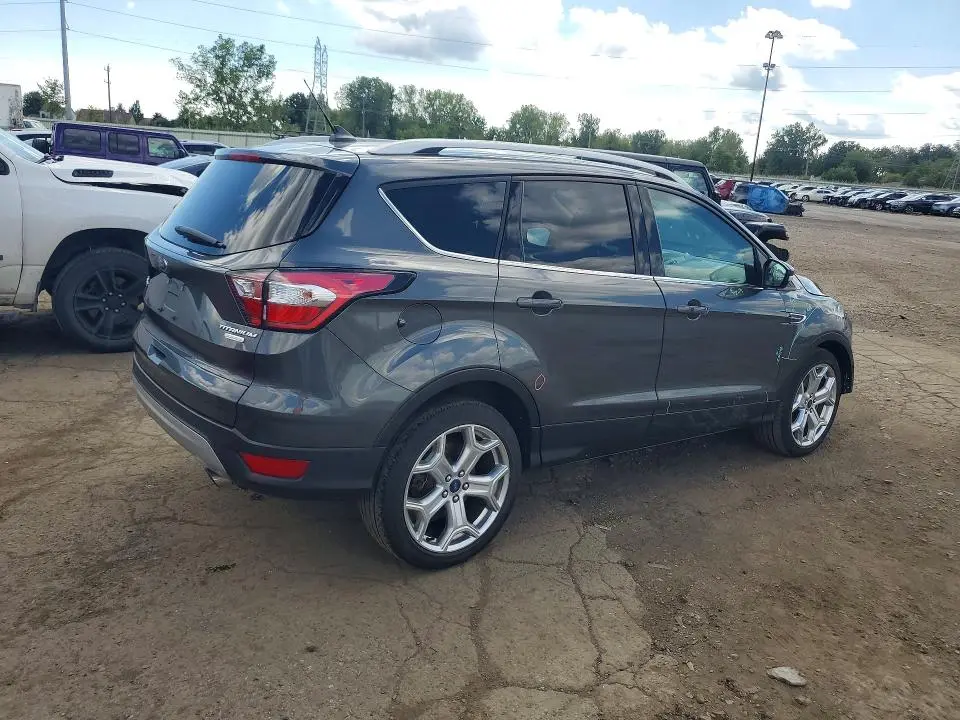 2018 FORD ESCAPE TITANIUM  