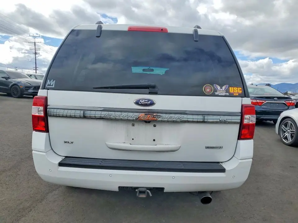 2016 FORD EXPEDITION EL XLT  