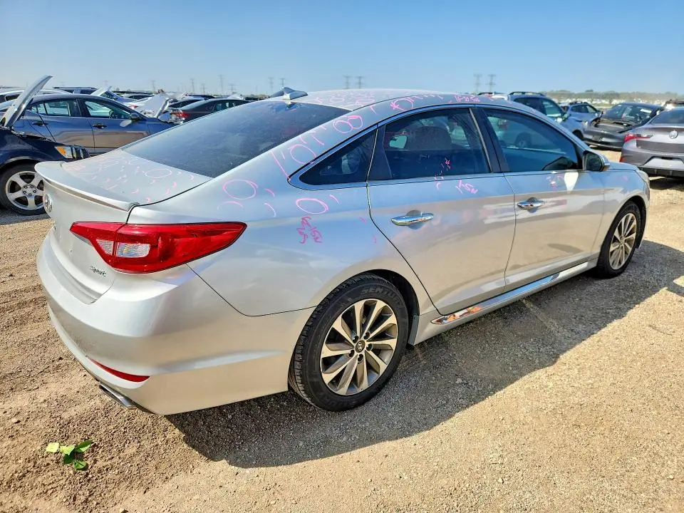 2016 HYUNDAI SONATA SPORT  