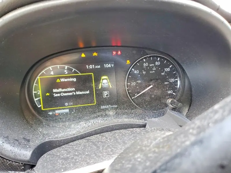 2021 NISSAN KICKS SV  