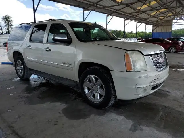 2010 GMC YUKON XL C1500 SLT